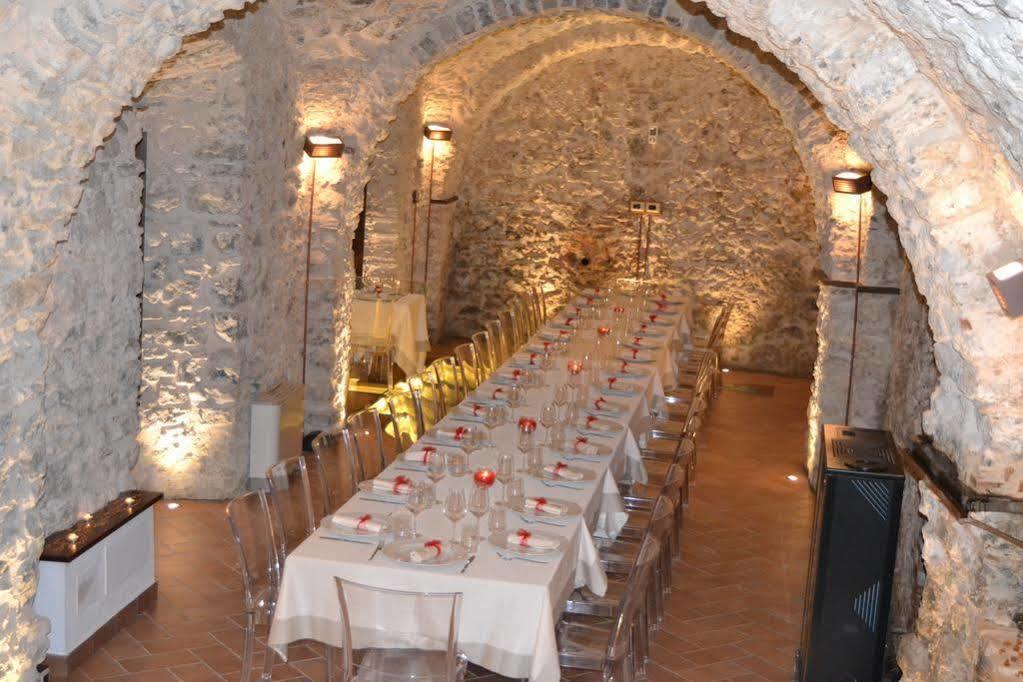 Dimora Storica Hotel Maccarunera Campagna Exteriör bild